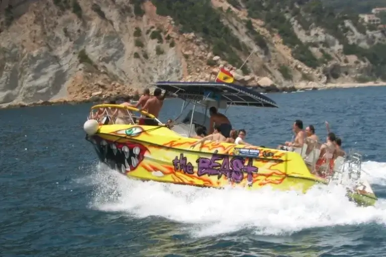 Alquiler embarcación en privado para eventos