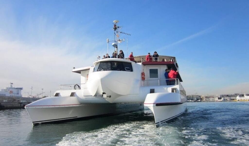 eventos barco 7 Espectáculos As de Picas – Despedidas y Eventos en Valencia