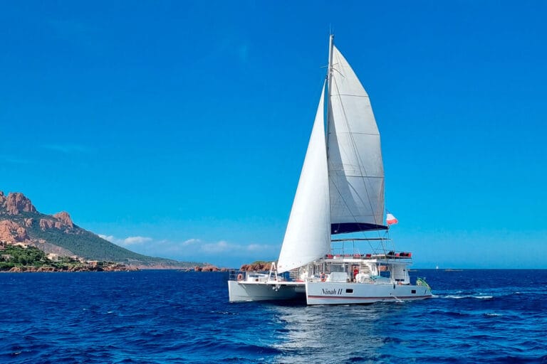 Alquiler catamarán para eventos en Valencia