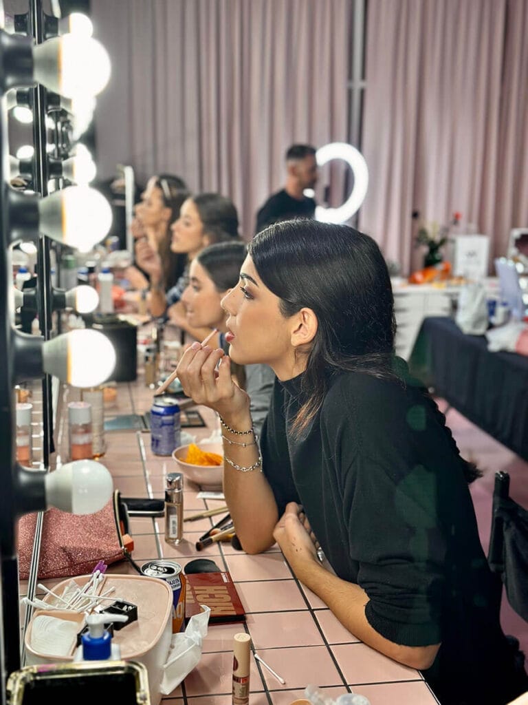 Taller de Maquillaje & Glitter Bar en Valencia