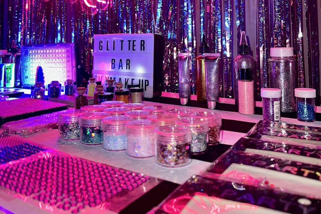 Taller de Maquillaje & Glitter Bar en Valencia