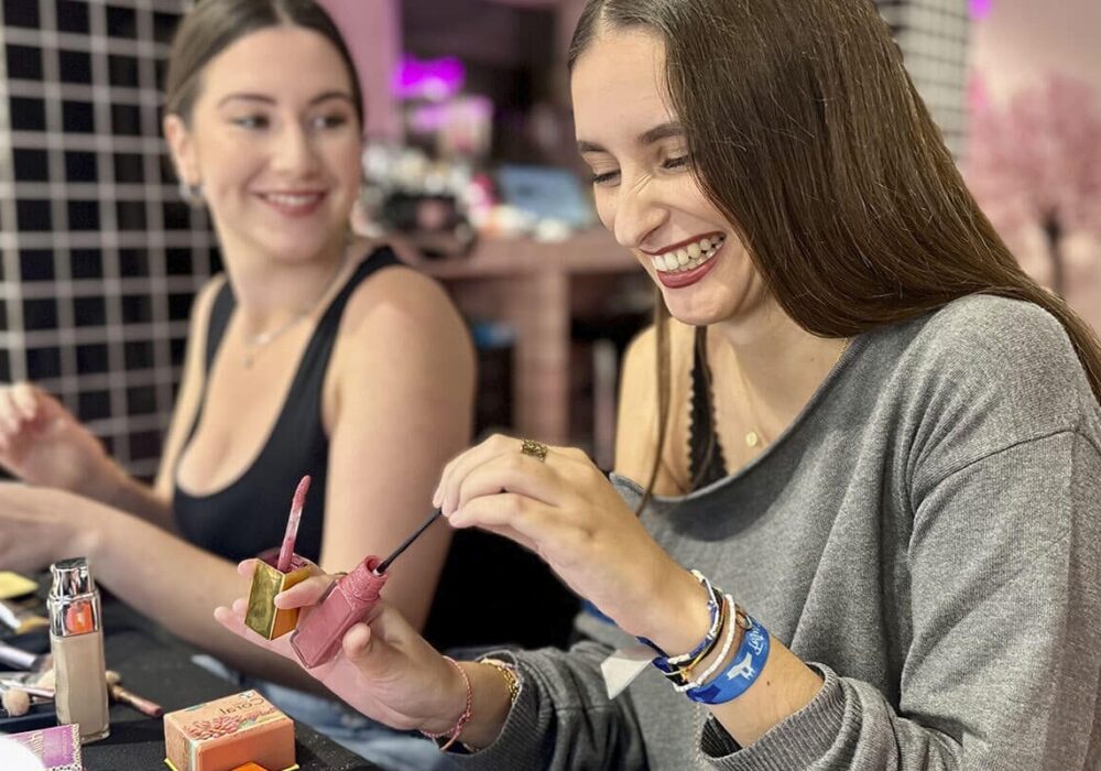 Taller de Maquillaje & Glitter Bar en Valencia